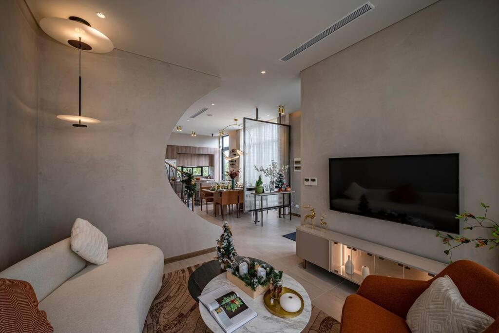 Villa The Bee - Du An Id Junction Long Thanh Екстер'єр фото