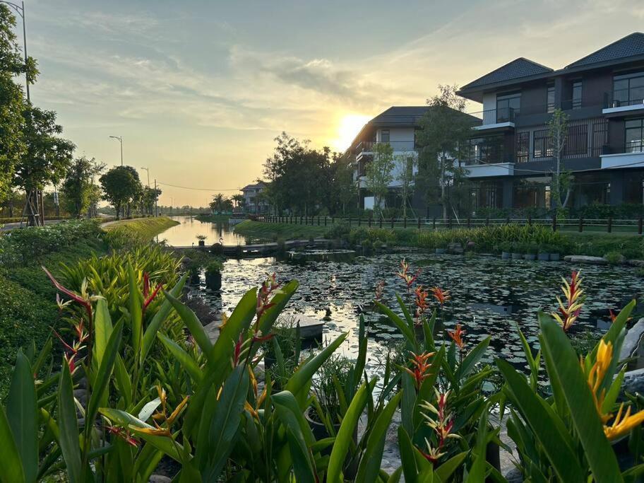Villa The Bee - Du An Id Junction Long Thanh Екстер'єр фото